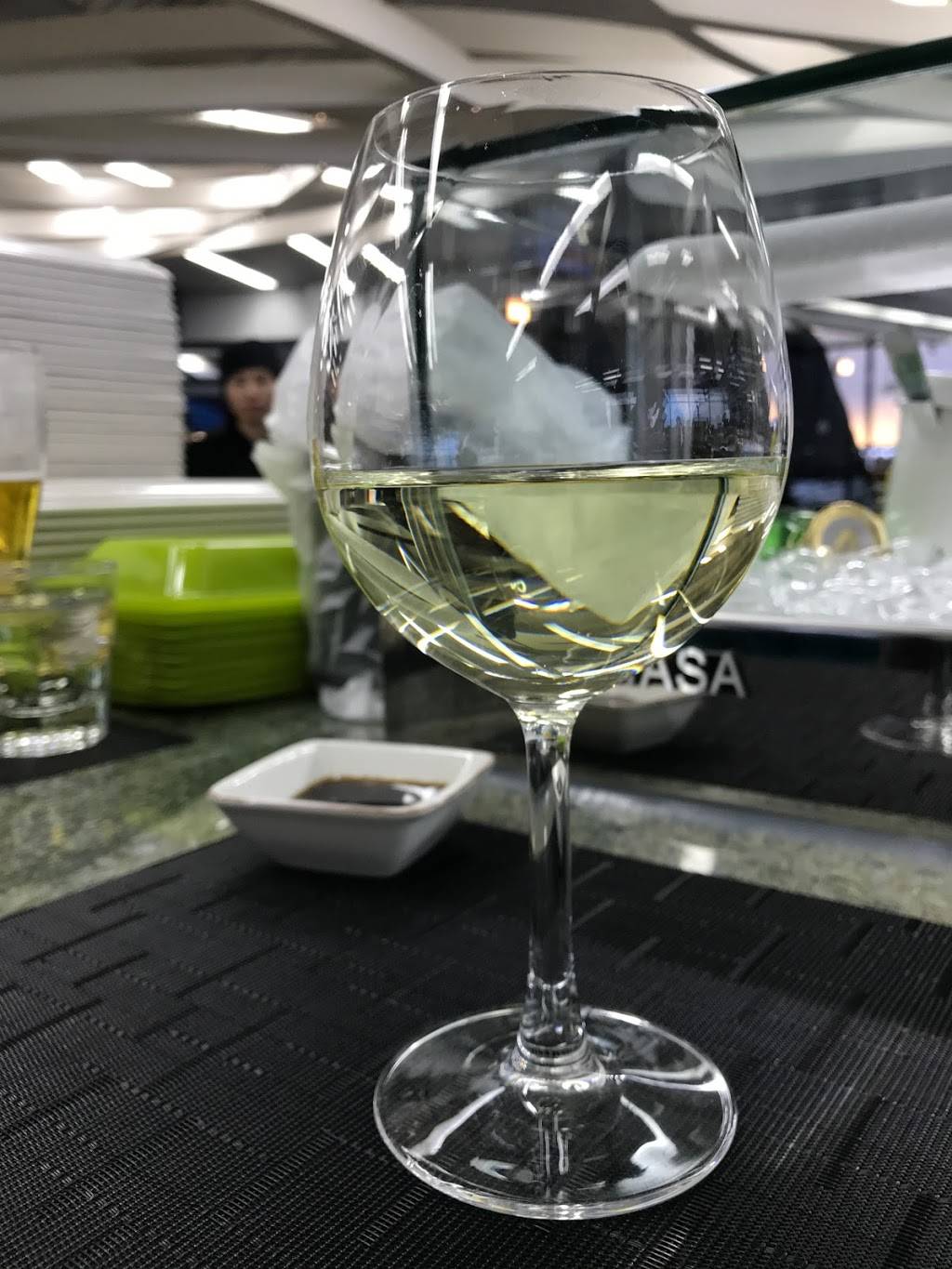 Wicker Park Seafood & Sushi | restaurant | Chicago, IL 60666, USA | 8776727467 OR +1 877-672-7467