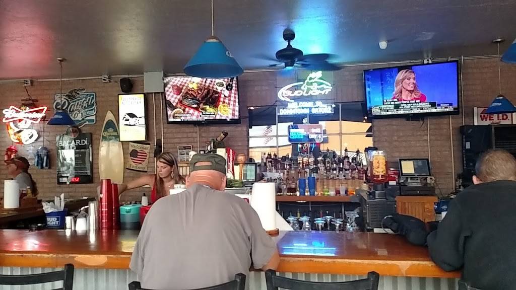 Downtown Gatorz Bar And Grill | restaurant | 502 King St, Punta Gorda, FL 33950, USA | 9413477518 OR +1 941-347-7518