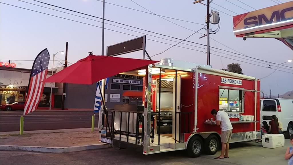 Tacos Las Perronas | restaurant | 2539 Fremont St, Las Vegas, NV 89104, USA | 7028096621 OR +1 702-809-6621