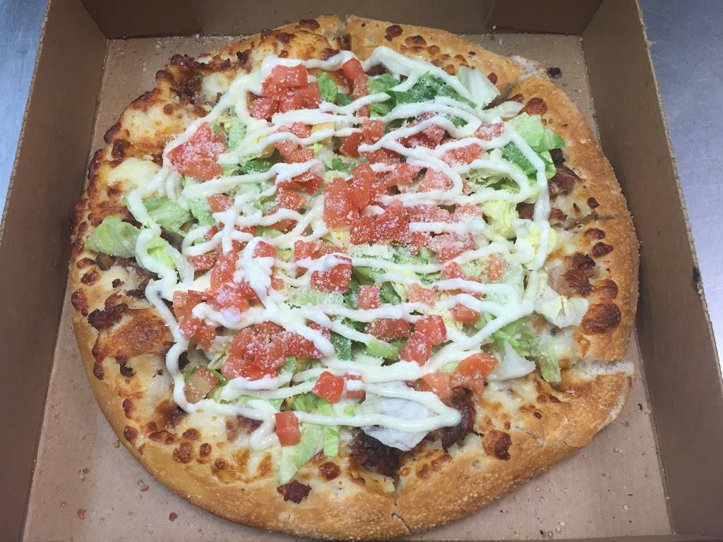 Krazy Pizza | restaurant | 14300 Mack Ave, Detroit, MI 48215, USA | 3138212222 OR +1 313-821-2222