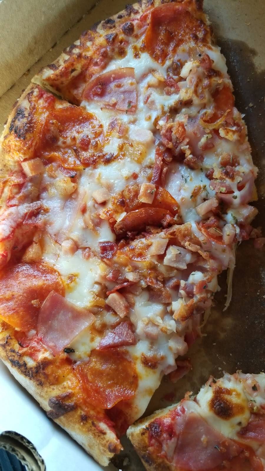 Buzzards Pizza and Subs | restaurant | 8399 Beaver Shores Rd, Rogers, AR 72756, USA | 4793662737 OR +1 479-366-2737