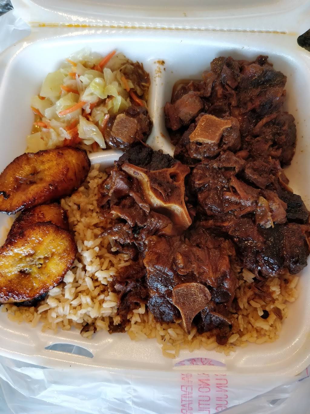 Cherrys Caribbean Palace - Jamaican and Soul Food | restaurant | 415 Main St, Freemansburg, PA 18017, USA | 6104194456 OR +1 610-419-4456