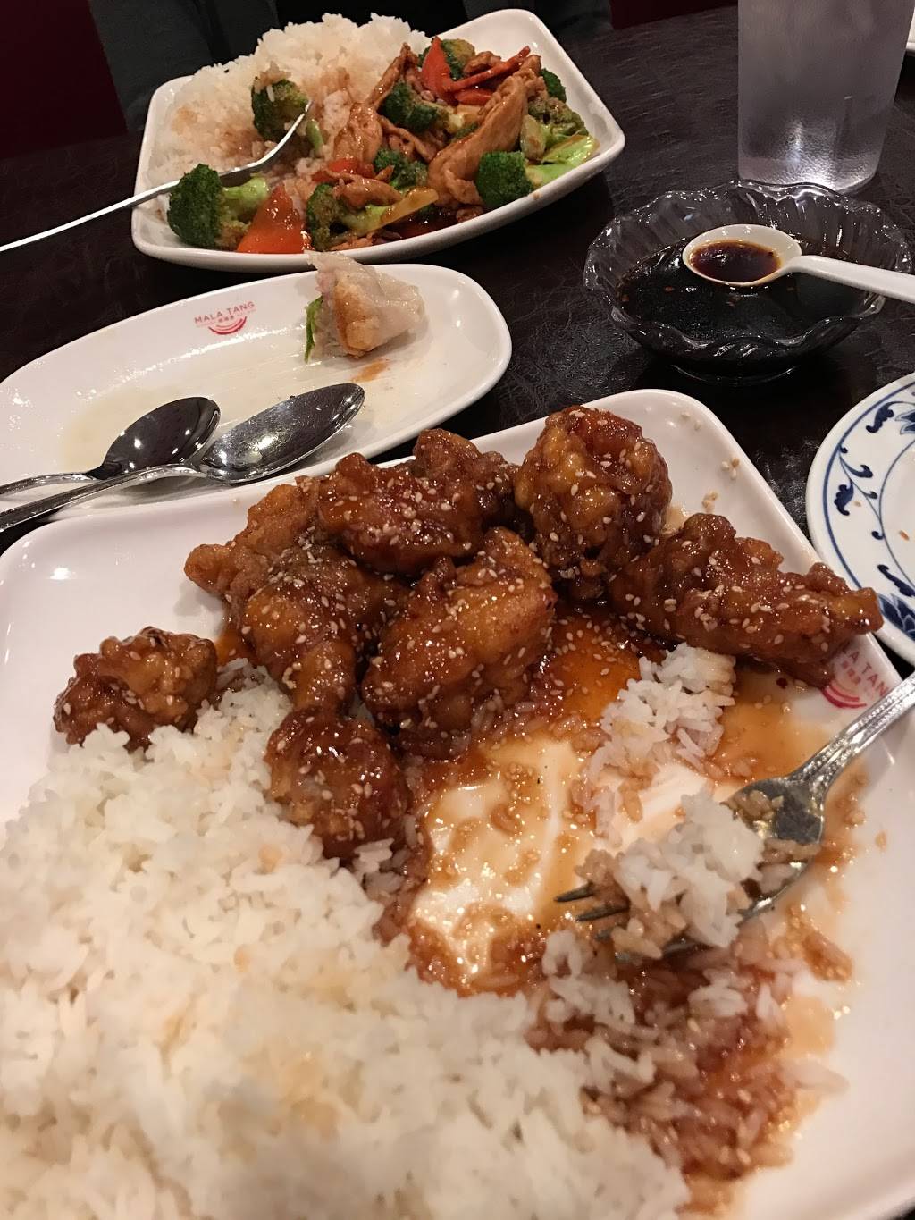 Cafe Hong Kong | restaurant | 13038 Middlebrook Road, Germantown, MD 20874, USA | 3019726363 OR +1 301-972-6363