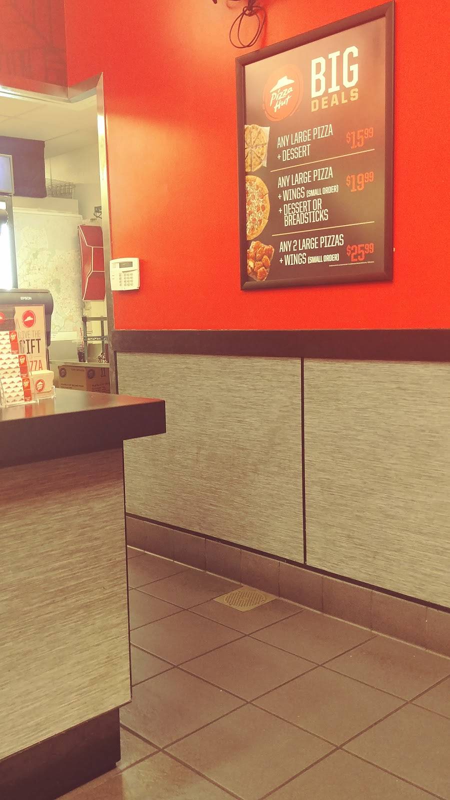 Pizza Hut | restaurant | 4008 Battleground Ave Suite F, Greensboro, NC 27410, USA | 3362866160 OR +1 336-286-6160