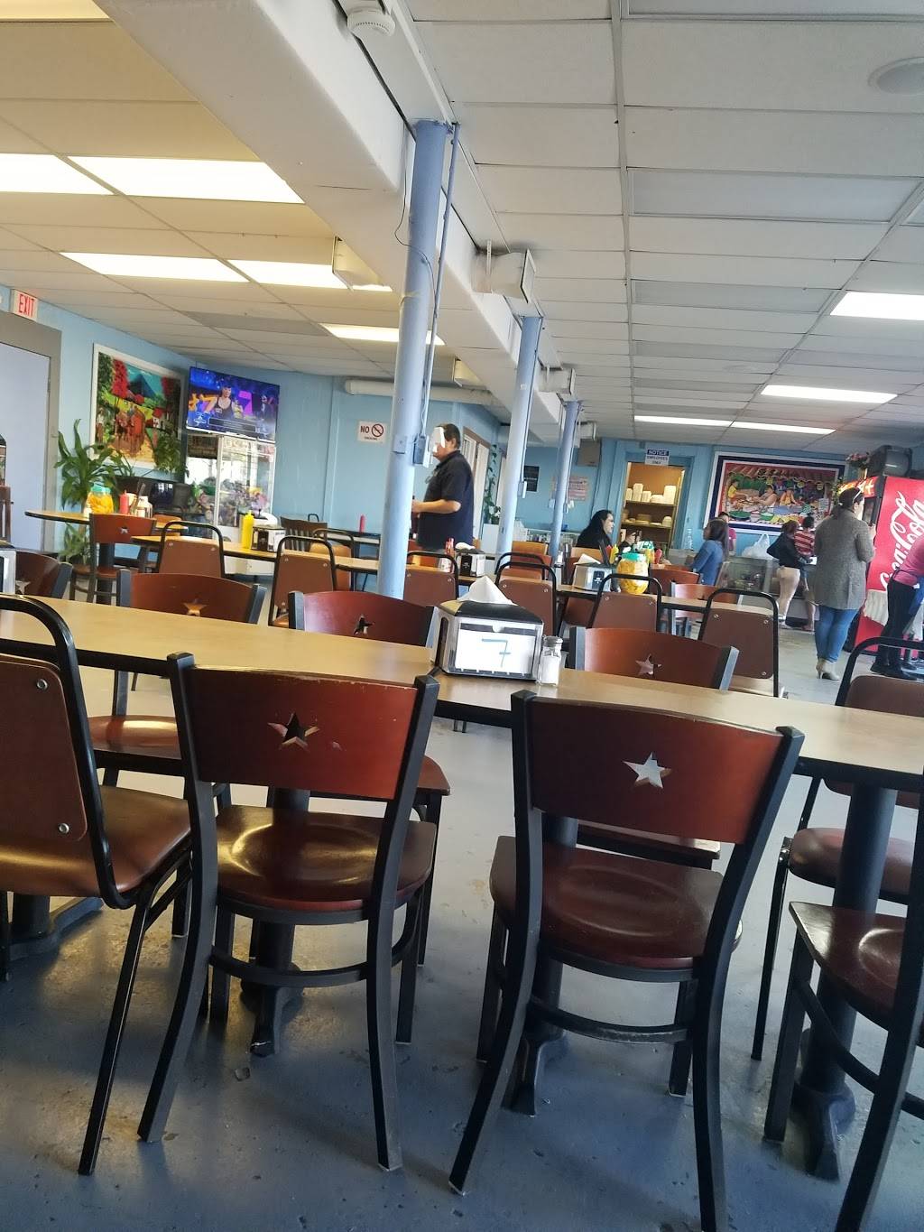 Pupuseria Roxana | restaurant | 4206 NE 28th St, Haltom City, TX 76117, USA | 6827085001 OR +1 682-708-5001