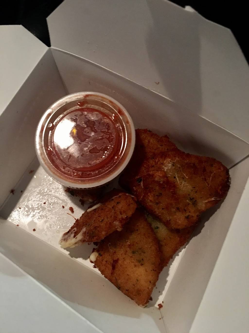 Shortys | restaurant | 229 Flatbush Ave, Brooklyn, NY 11217, USA | 9179666026 OR +1 917-966-6026