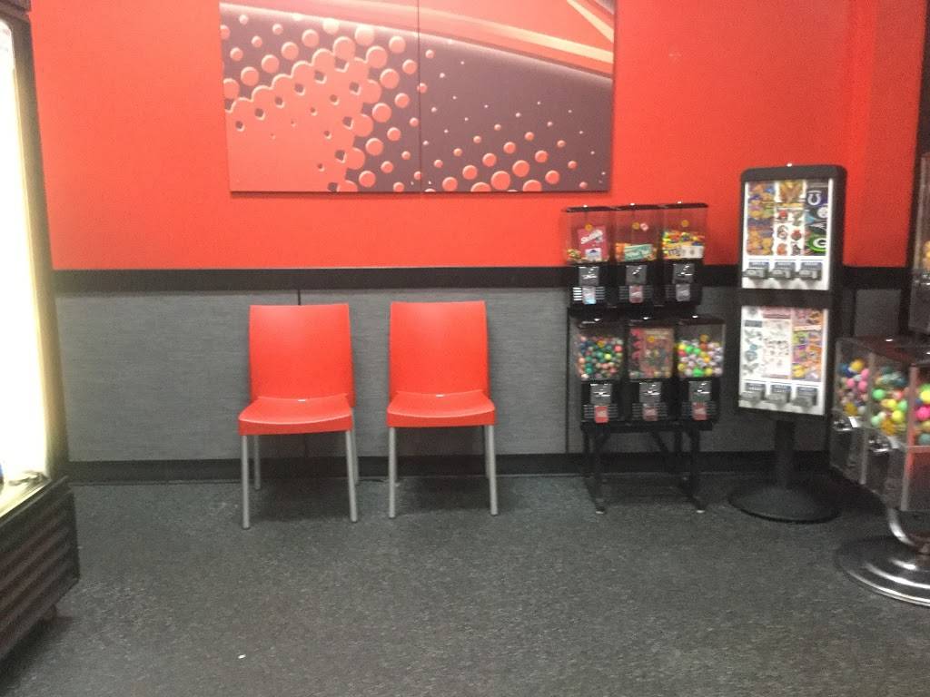 Pizza Hut | restaurant | 2849 W 95th St, Evergreen Park, IL 60805, USA | 7084220094 OR +1 708-422-0094