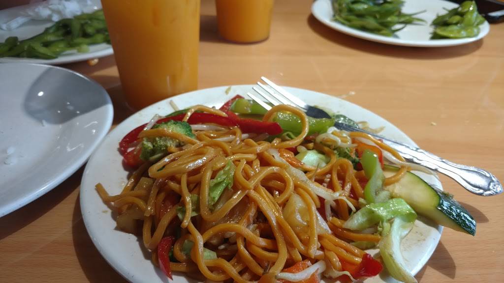 STAR BUFFET Chinese, Japanese & Mongolian | restaurant | 1141 S Mt Vernon Ave, Colton, CA 92324, USA | 9098258082 OR +1 909-825-8082