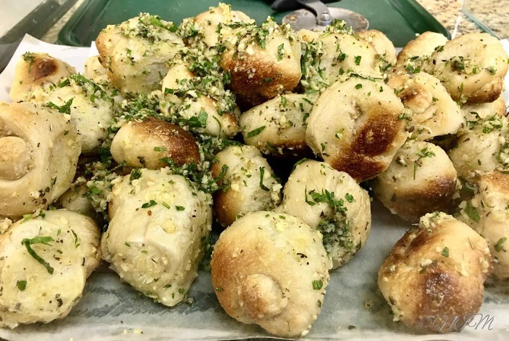 Broadway Pizza | restaurant | 534 86th St, Brooklyn, NY 11209, USA | 7183018745 OR +1 718-301-8745