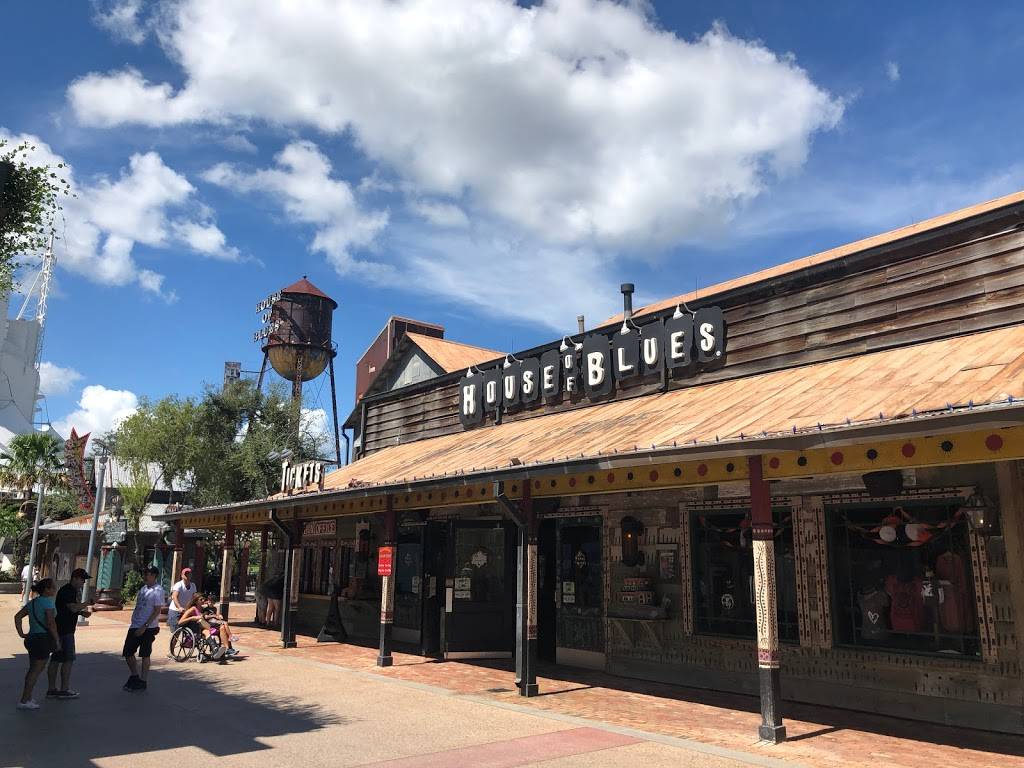 House of Blues Restaurant & Bar | restaurant | 1490 E Buena Vista Dr, Orlando, FL 32830, USA | 4079342583 OR +1 407-934-2583