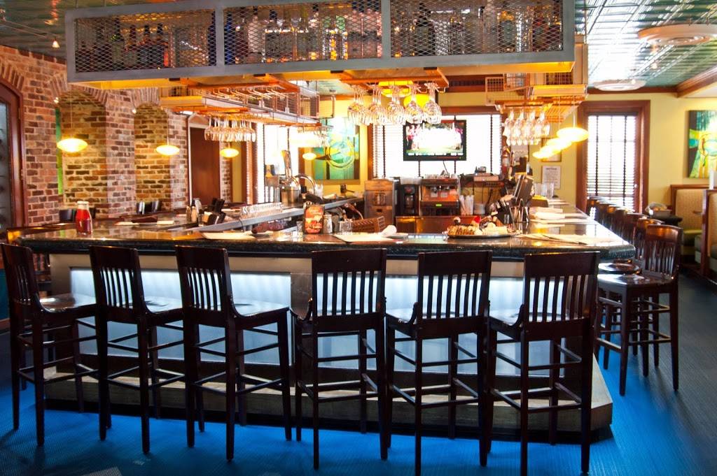 Landrys Seafood House | restaurant | 1212 Lake Robbins Dr, The Woodlands, TX 77380, USA | 2813629696 OR +1 281-362-9696