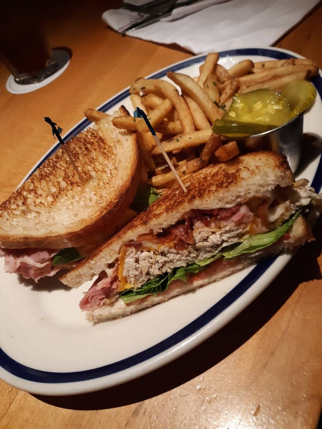 The Porch | restaurant | 2912 N Henderson Ave, Dallas, TX 75206, USA | 2148282916 OR +1 214-828-2916