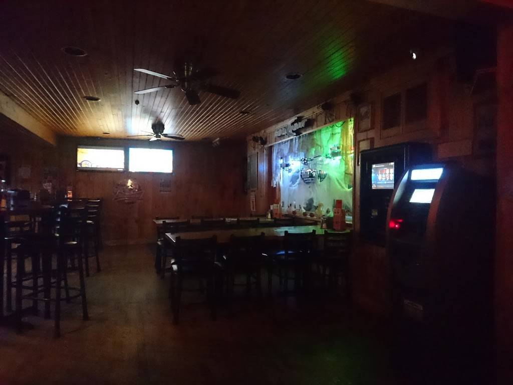 Maples | restaurant | 10 Ryerson Ave, Manorville, NY 11949, USA | 6317279884 OR +1 631-727-9884