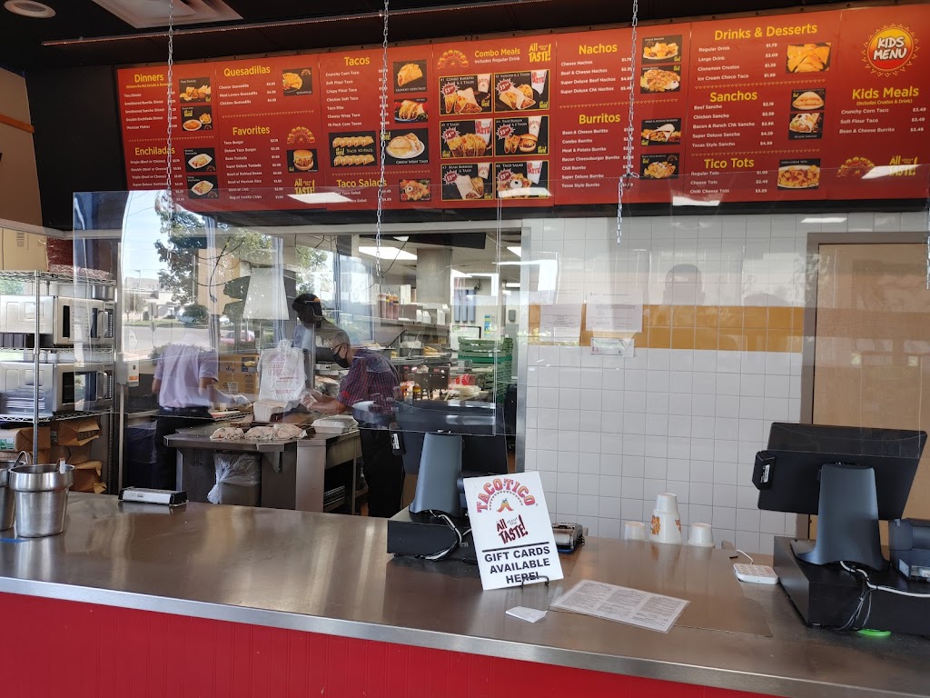 Taco Tico | restaurant | 3530 N Rock Rd, Wichita, KS 67226, USA | 3163643124 OR +1 316-364-3124