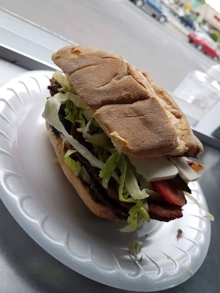 Antojitos el Caribe mix | restaurant | 666 E Main St, Waterbury, CT 06702, USA | 2035589290 OR +1 203-558-9290