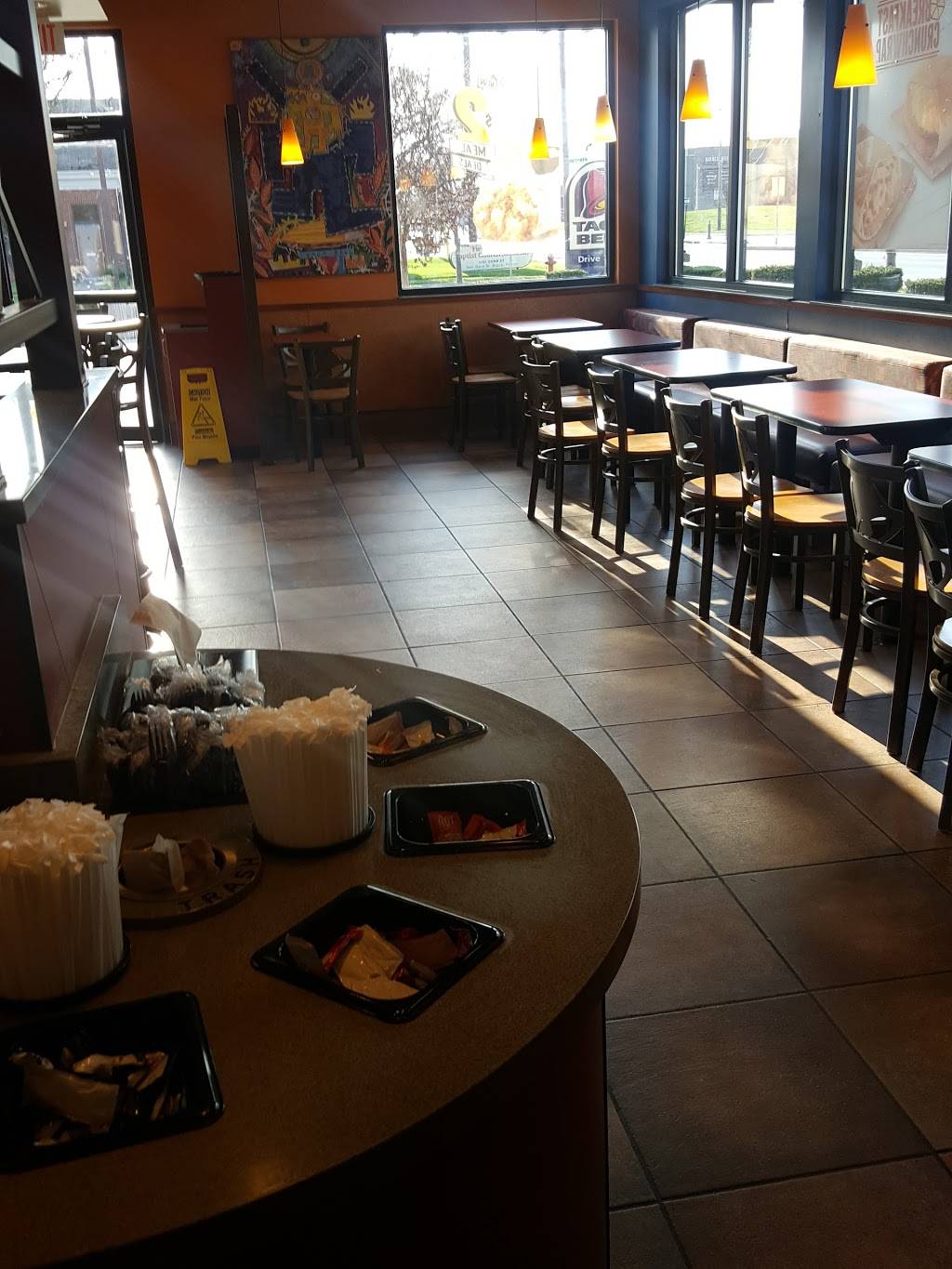 Taco Bell | meal takeaway | 3149 Dorr St, Toledo, OH 43607, USA | 4195312008 OR +1 419-531-2008
