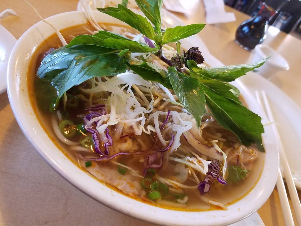 Pho Empire | restaurant | 3591 N Belt Line Rd, Irving, TX 75062, USA | 9725947259 OR +1 972-594-7259