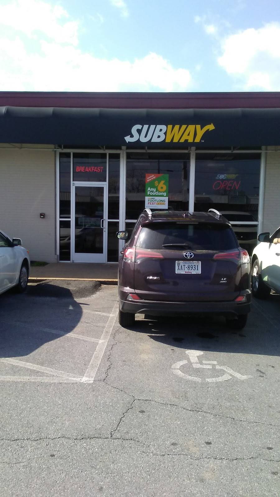 Subway | restaurant | 4574 S Amherst Hwy, Madison Heights, VA 24572, USA | 4348457827 OR +1 434-845-7827