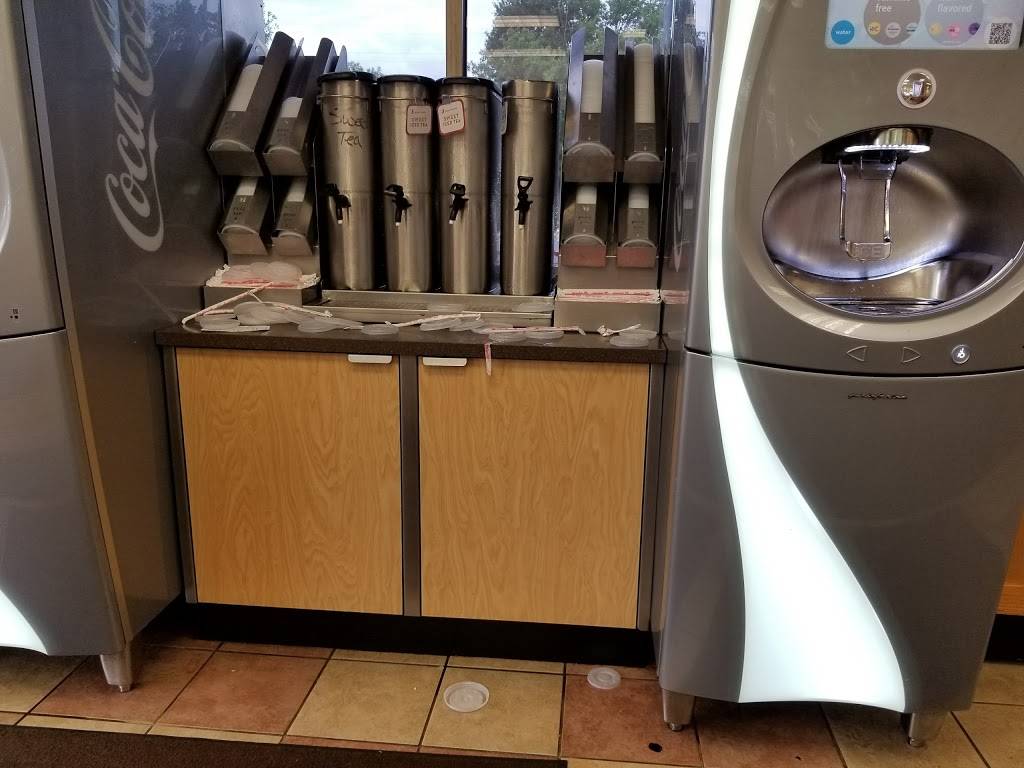 Wendys | restaurant | 715 Charlottetowne Ave, Charlotte, NC 28204, USA | 7043395797 OR +1 704-339-5797