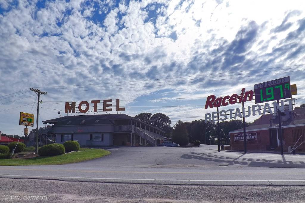 Nottoway Restaurant | restaurant | 20316 Boydton Plank Rd, McKenney, VA 23872, USA | 8044787875 OR +1 804-478-7875