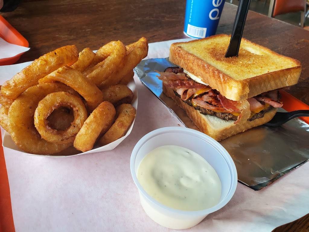 Burger Barge Boardwalk | restaurant | 2805, 123 Meadow Ave, East Peoria, IL 61611, USA | 3096986161 OR +1 309-698-6161