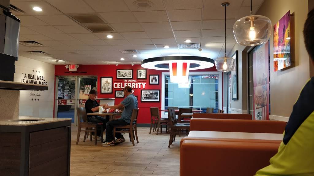 KFC | restaurant | 7904 Long Point Rd, Houston, TX 77055, USA | 7134646067 OR +1 713-464-6067