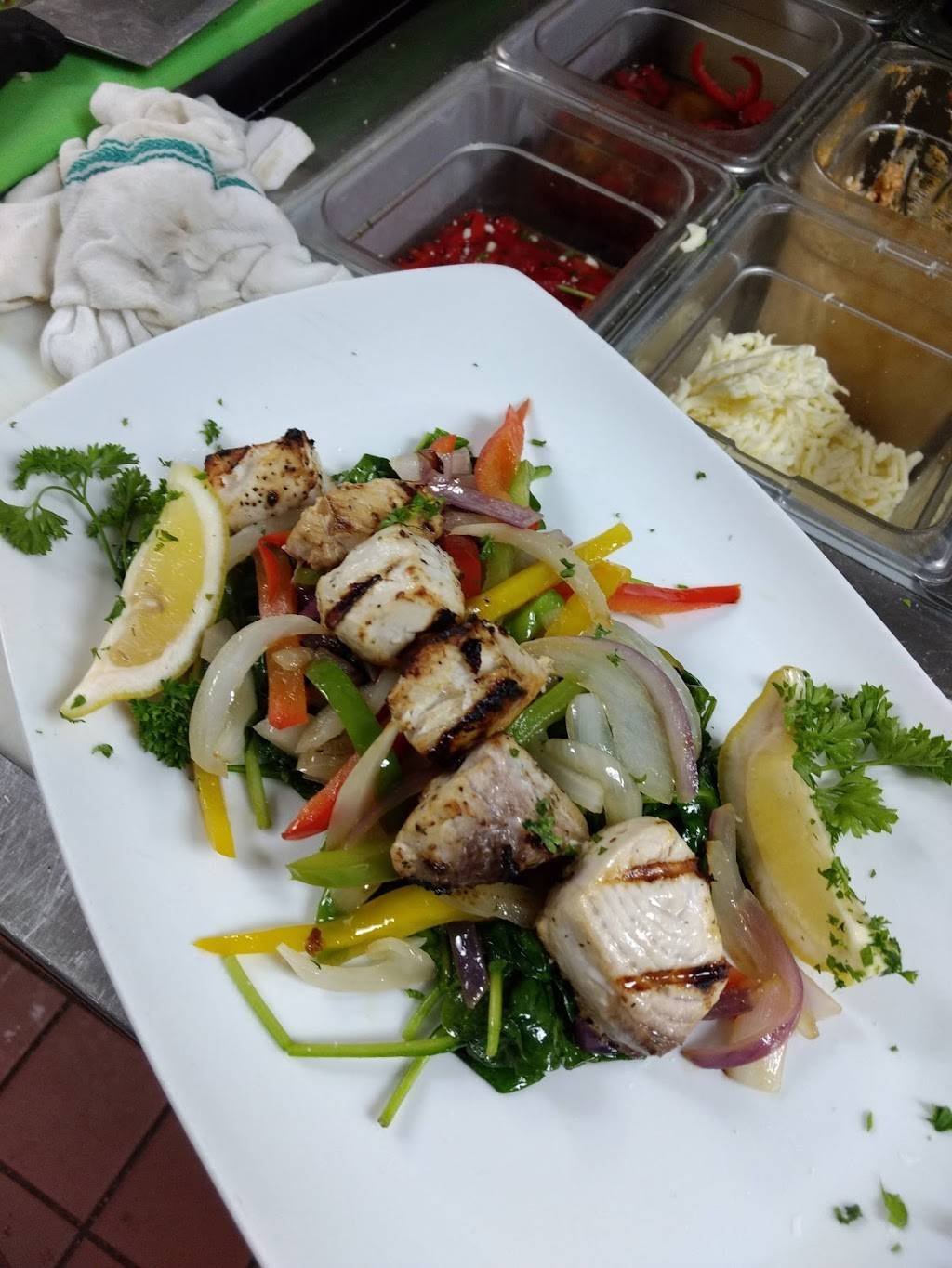 The Talk Restaurant | restaurant | 116 Main St, Watertown, MA 02472, USA | 6176003417 OR +1 617-600-3417