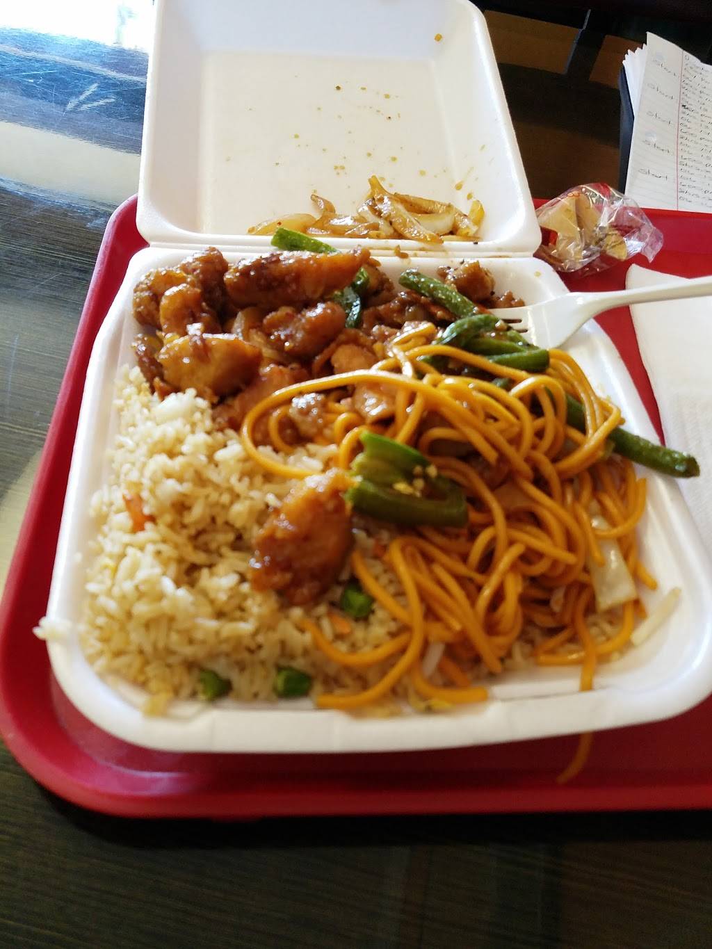 Panda Wok | restaurant | 11275 Sierra Ave #3b, Fontana, CA 92337, USA | 9094286288 OR +1 909-428-6288