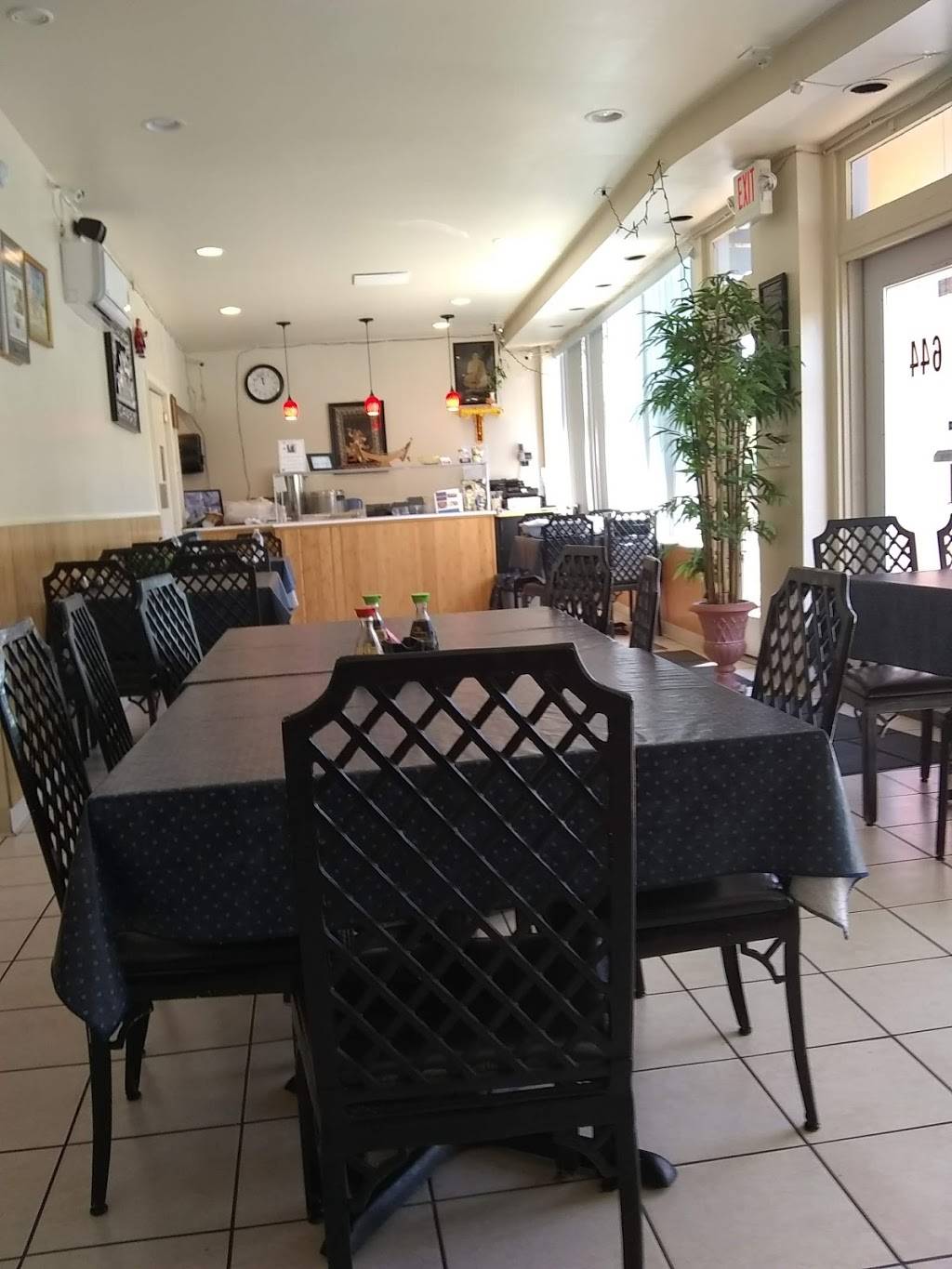 Royal Myanmar Restaurant | restaurant | 1848, 644, Center Ave, West View, PA 15229, USA | 4124153380 OR +1 412-415-3380