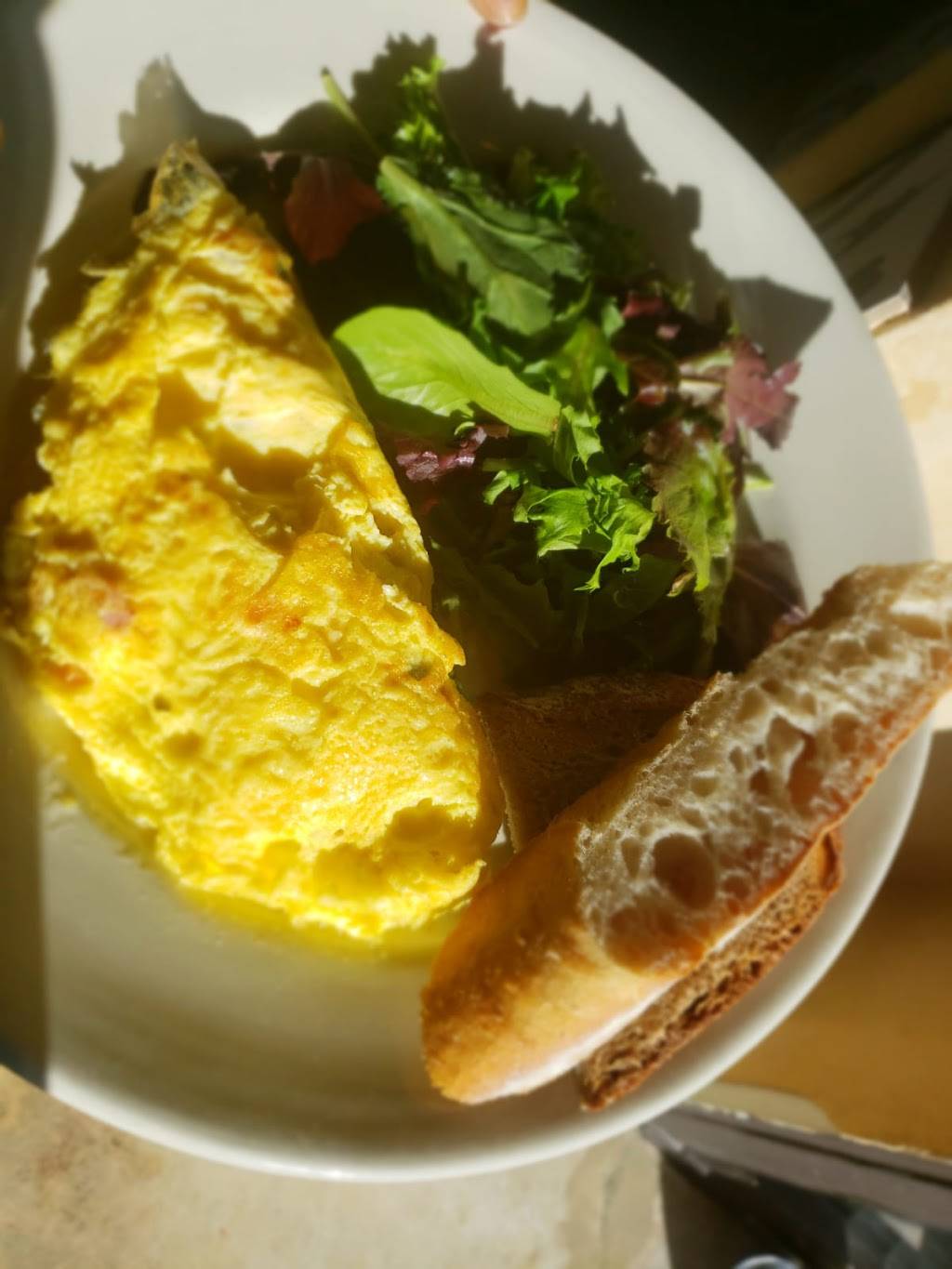 Le Pain Quotidien | restaurant | 701 King St, Alexandria, VA 22314, USA | 7036832273 OR +1 703-683-2273