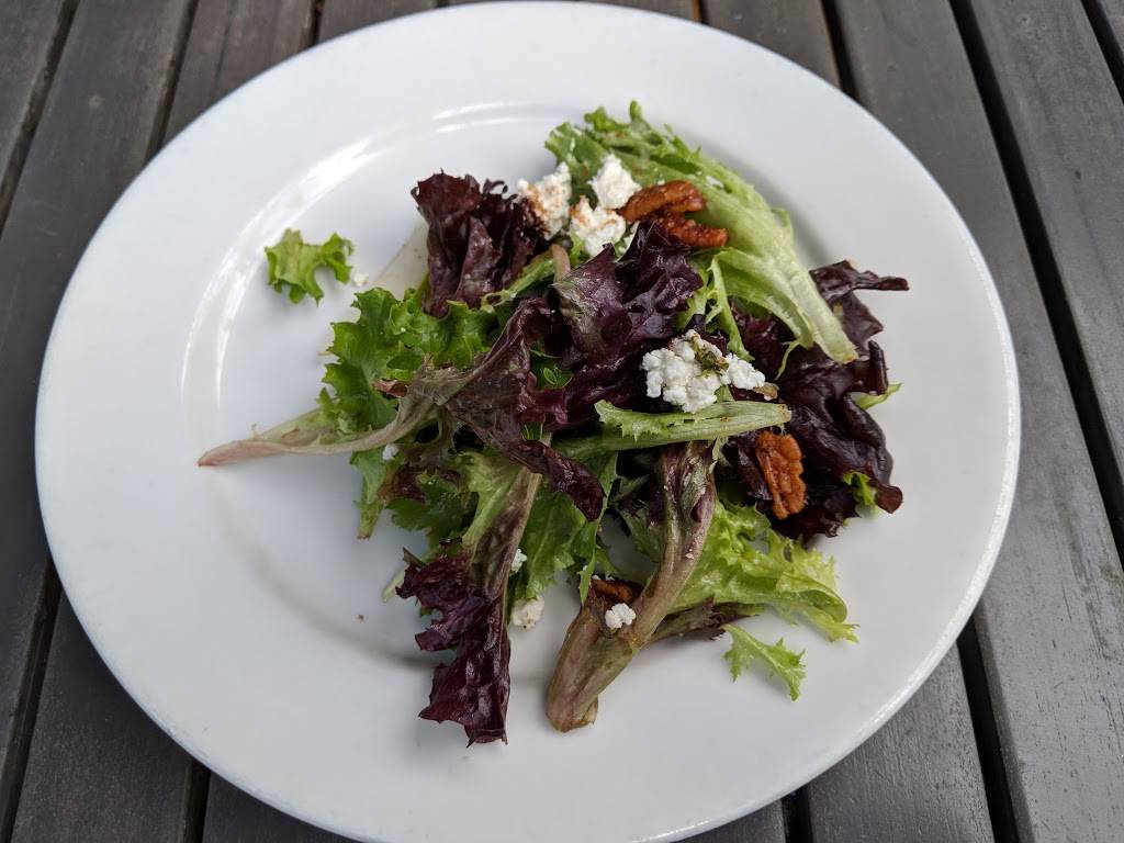 The Leaning Pear | restaurant | 111 River Rd, Wimberley, TX 78676, USA | 5128477327 OR +1 512-847-7327