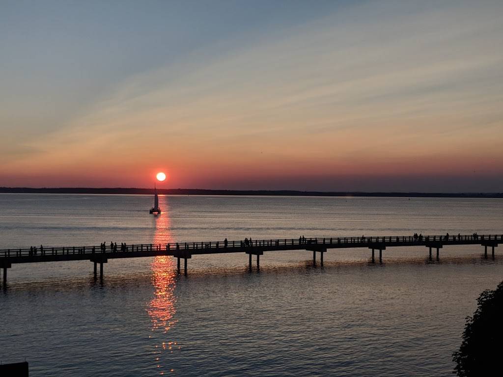 Keenans at the Pier | restaurant | 804 10th St, Bellingham, WA 98225, USA | 3603925510 OR +1 360-392-5510