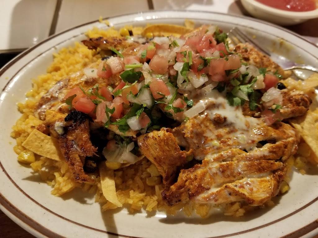 Tequila Mexican Restaurant | restaurant | 1053 W Broadway, Centralia, IL 62801, USA | 6185332270 OR +1 618-533-2270