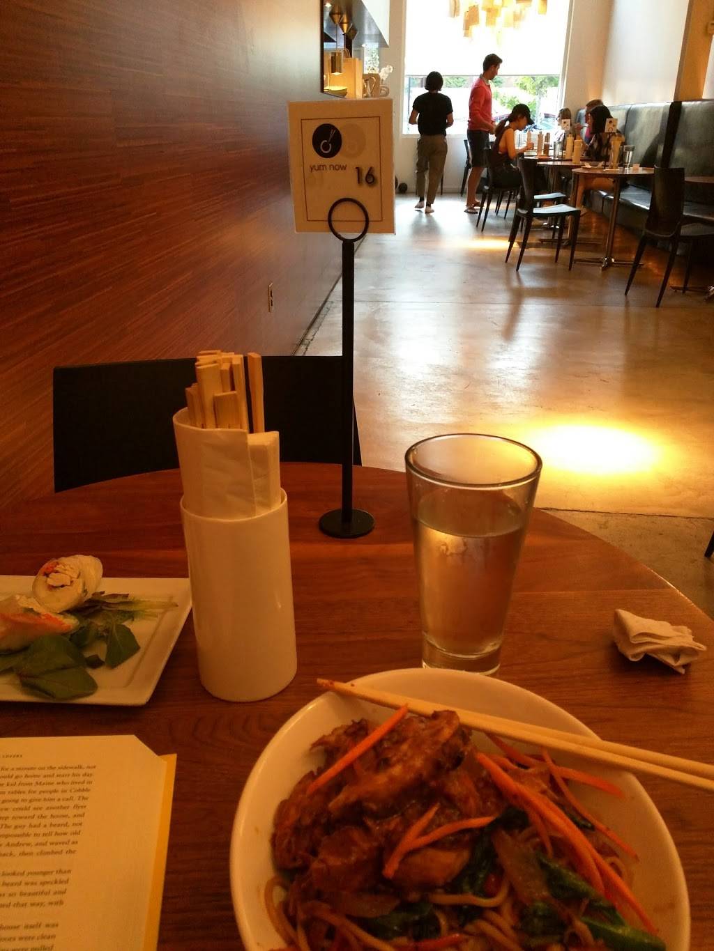 Bobo Noodle House | restaurant | 278 N Skinker Blvd, St. Louis, MO 63130, USA | 3148637373 OR +1 314-863-7373