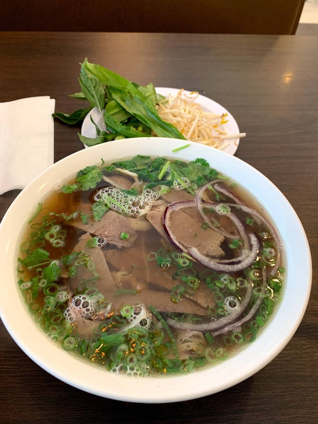 Pho Palace | restaurant | 2126 S Collins St, Arlington, TX 76010, USA | 8172746602 OR +1 817-274-6602