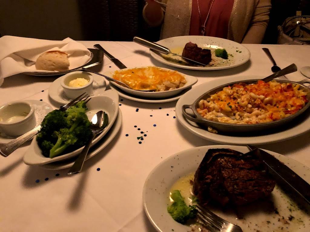 Ruths Chris Steak House | restaurant | 3529 S Pinnacle Hills Pkwy, Rogers, AR 72758, USA | 4796338331 OR +1 479-633-8331