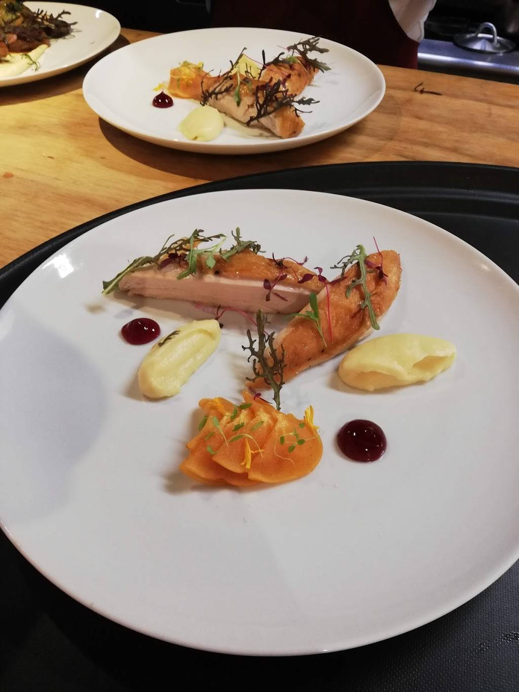 Restaurante Amores | restaurant | Presidente Adolfo de La Huerta 63, Primera, 21400 Tecate, B.C., Mexico | 016651221323 OR +52 665 122 1323