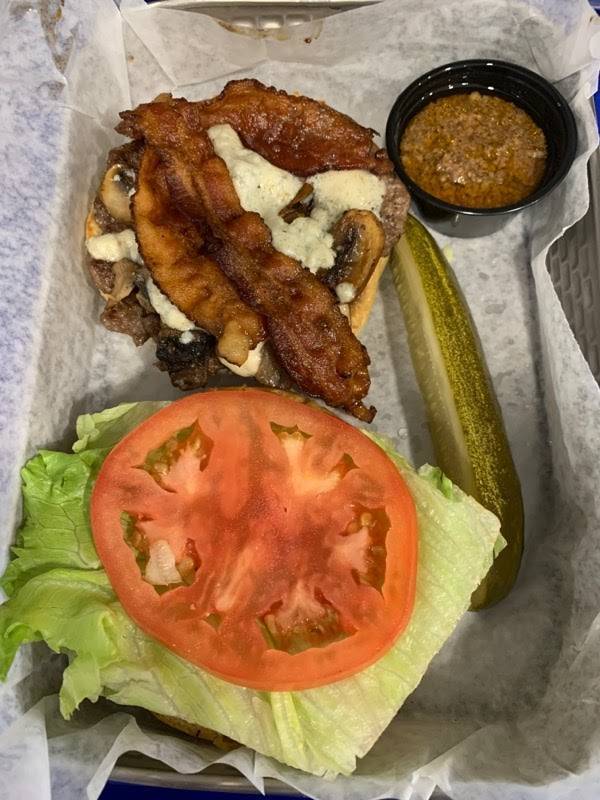 Beachside Johnnys | restaurant | 330 S Atlantic Ave, Ormond Beach, FL 32176, USA | 3862819756 OR +1 386-281-9756