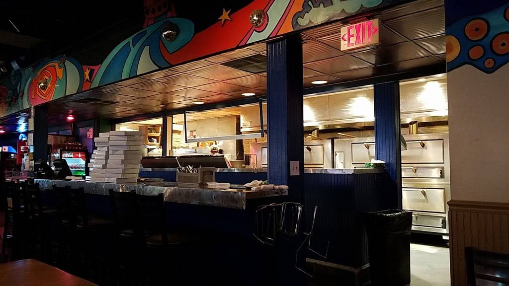 Mellow Mushroom | meal takeaway | 601 W Peace St, Raleigh, NC 27605, USA | 9198323499 OR +1 919-832-3499