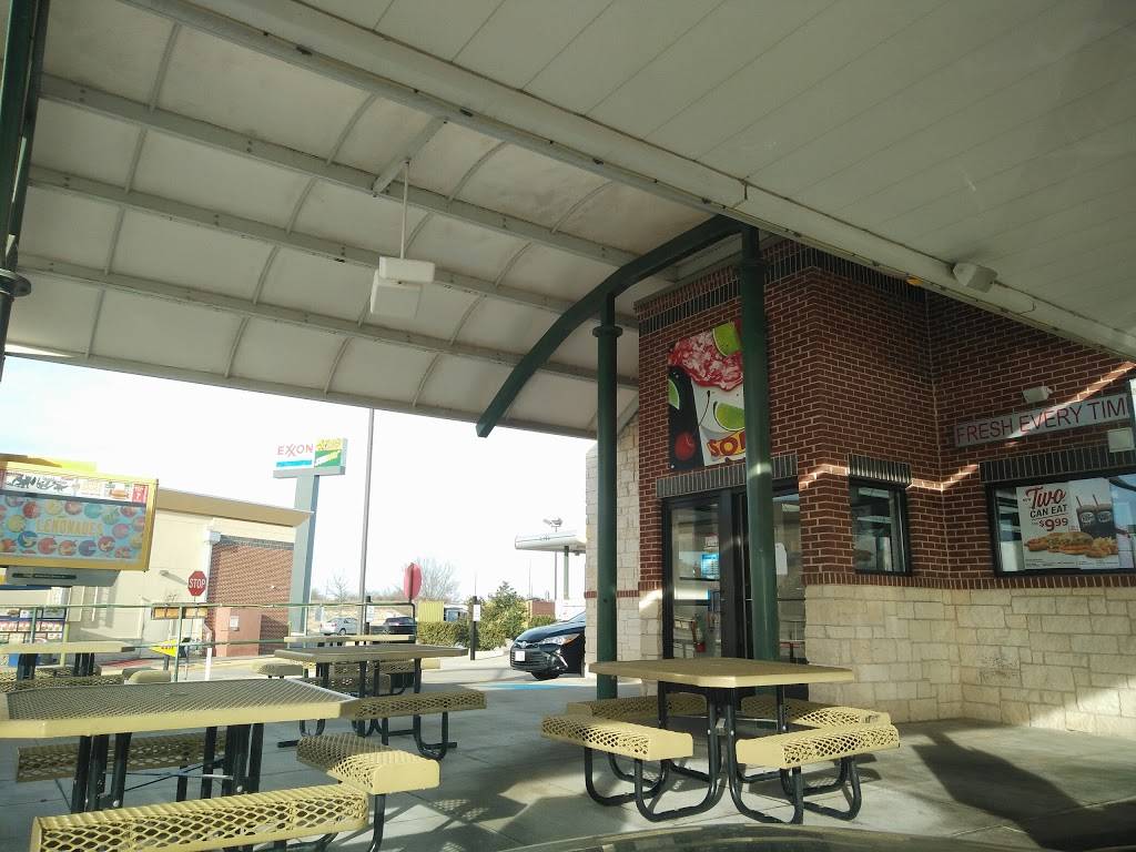 Sonic Drive-In | restaurant | 10169 First Chapel Dr, Fort Worth, TX 76116, USA | 8172441634 OR +1 817-244-1634