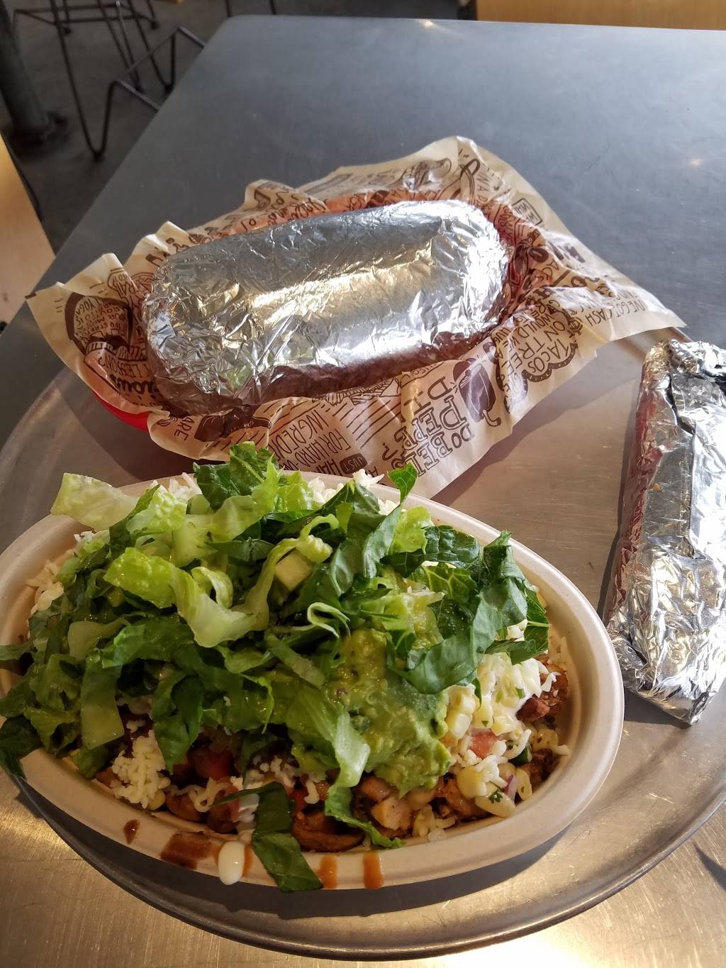 Chipotle Mexican Grill | restaurant | 2465 W Florida Ave, Hemet, CA 92545, USA | 9516580139 OR +1 951-658-0139