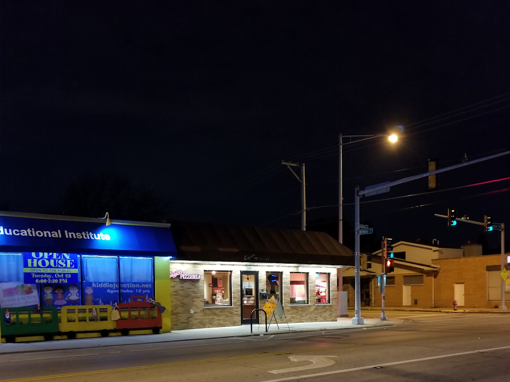 Gigios Pizzeria | restaurant | 1603 Oakton Street, Des Plaines, IL 60018, USA | 8472985700 OR +1 847-298-5700