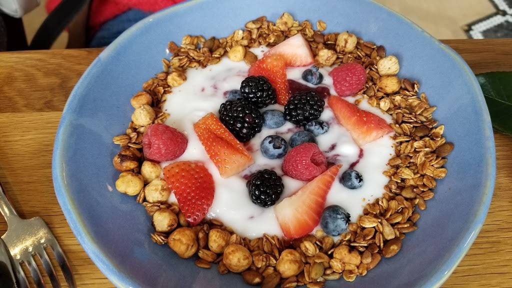 Limewood Bar & Restaurant | restaurant | 41 Tunnel Rd, Berkeley, CA 94705, USA | 5105498585 OR +1 510-549-8585