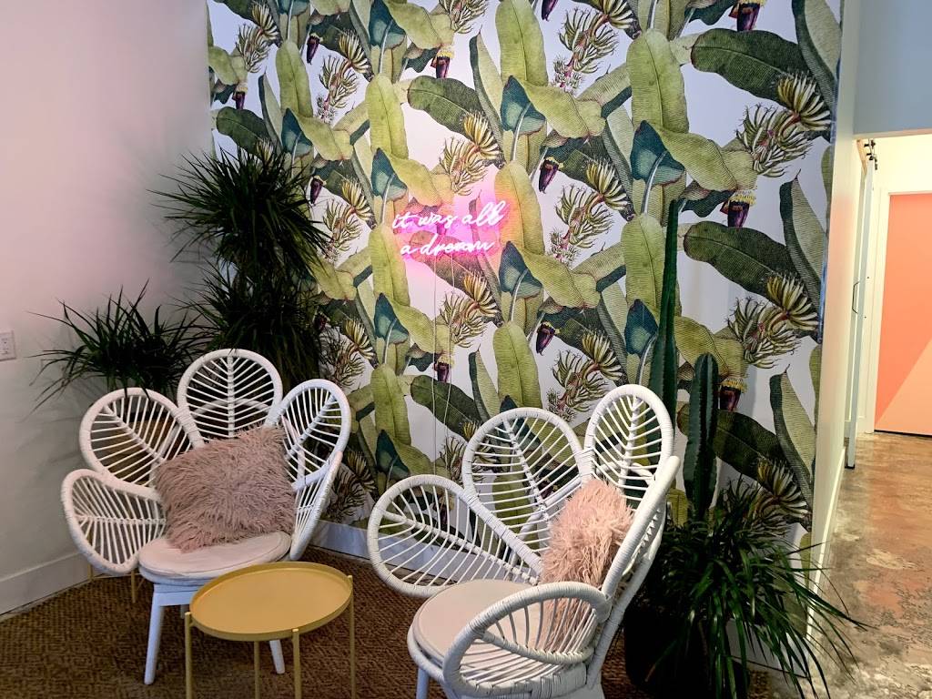 Craft & Common | cafe | 47 E Robinson St UNIT 100, Orlando, FL 32801, USA | 4077238078 OR +1 407-723-8078