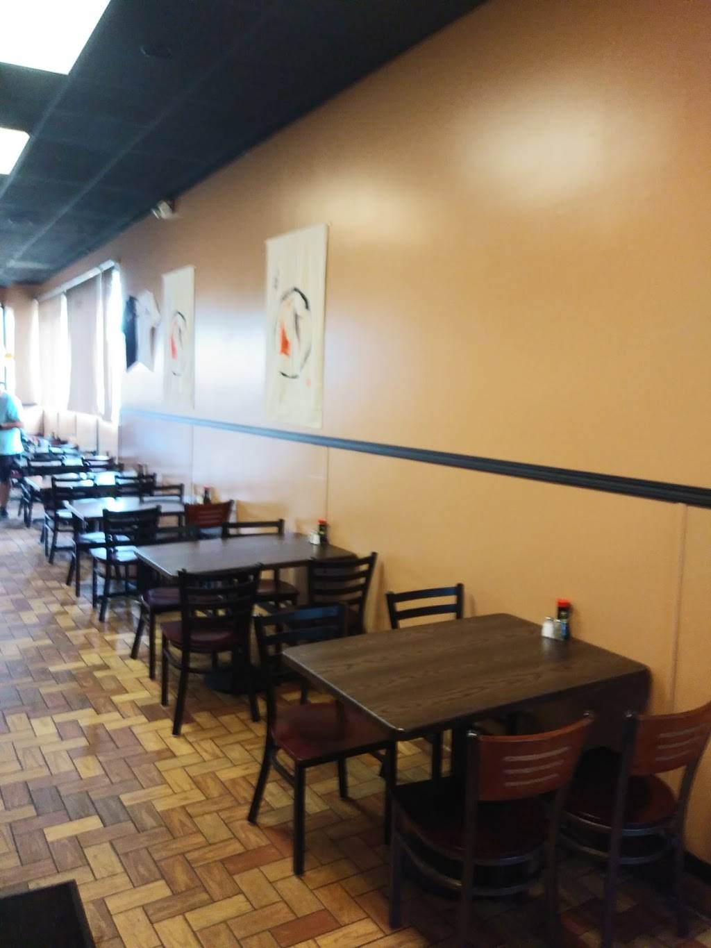 Oishii express | restaurant | 2295 Cleveland Ave, Madera, CA 93637, USA | 5598312180 OR +1 559-831-2180