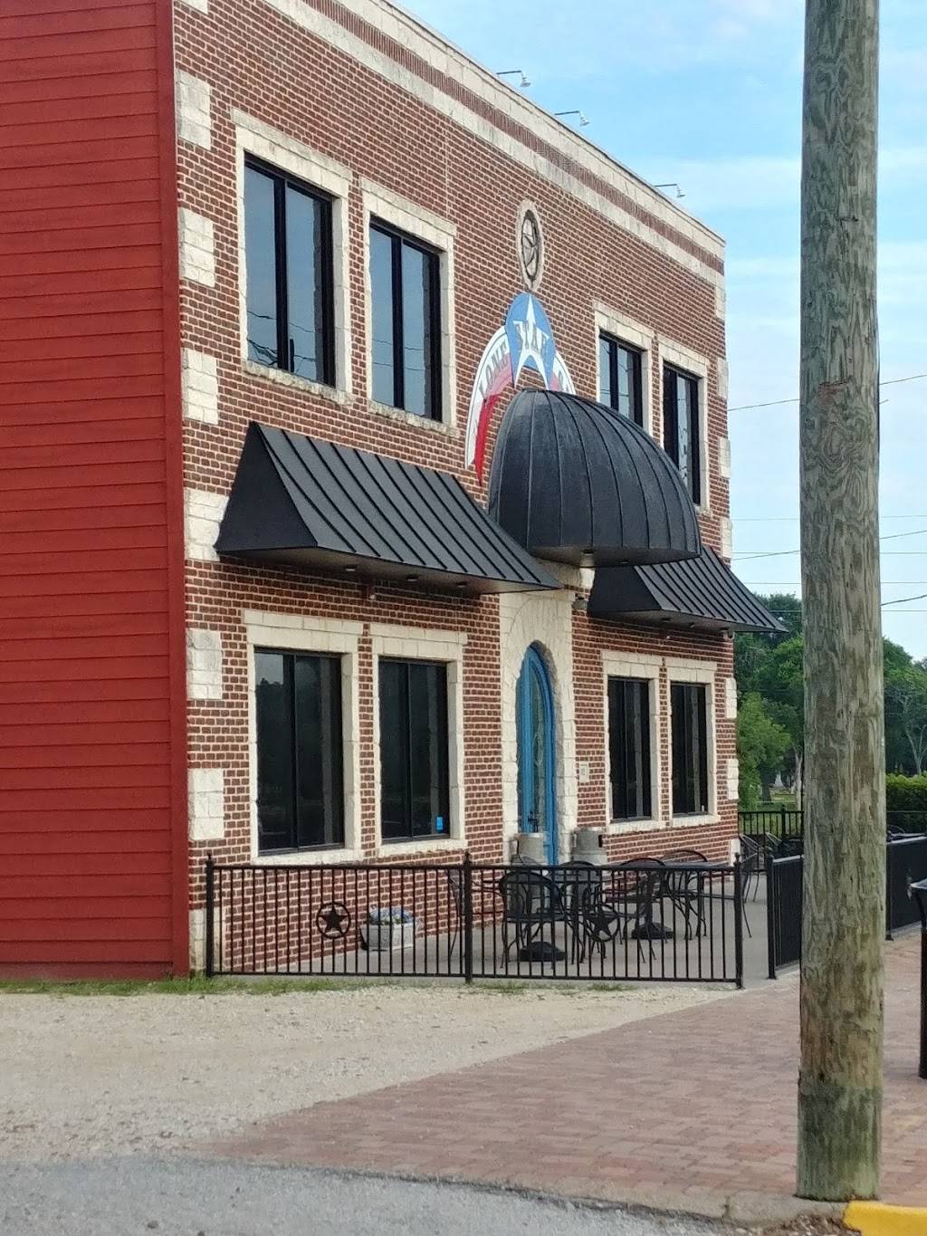 The Lonestar Saloon | night club | 102 S 3rd St, Richmond, TX 77469, USA | 2812380960 OR +1 281-238-0960