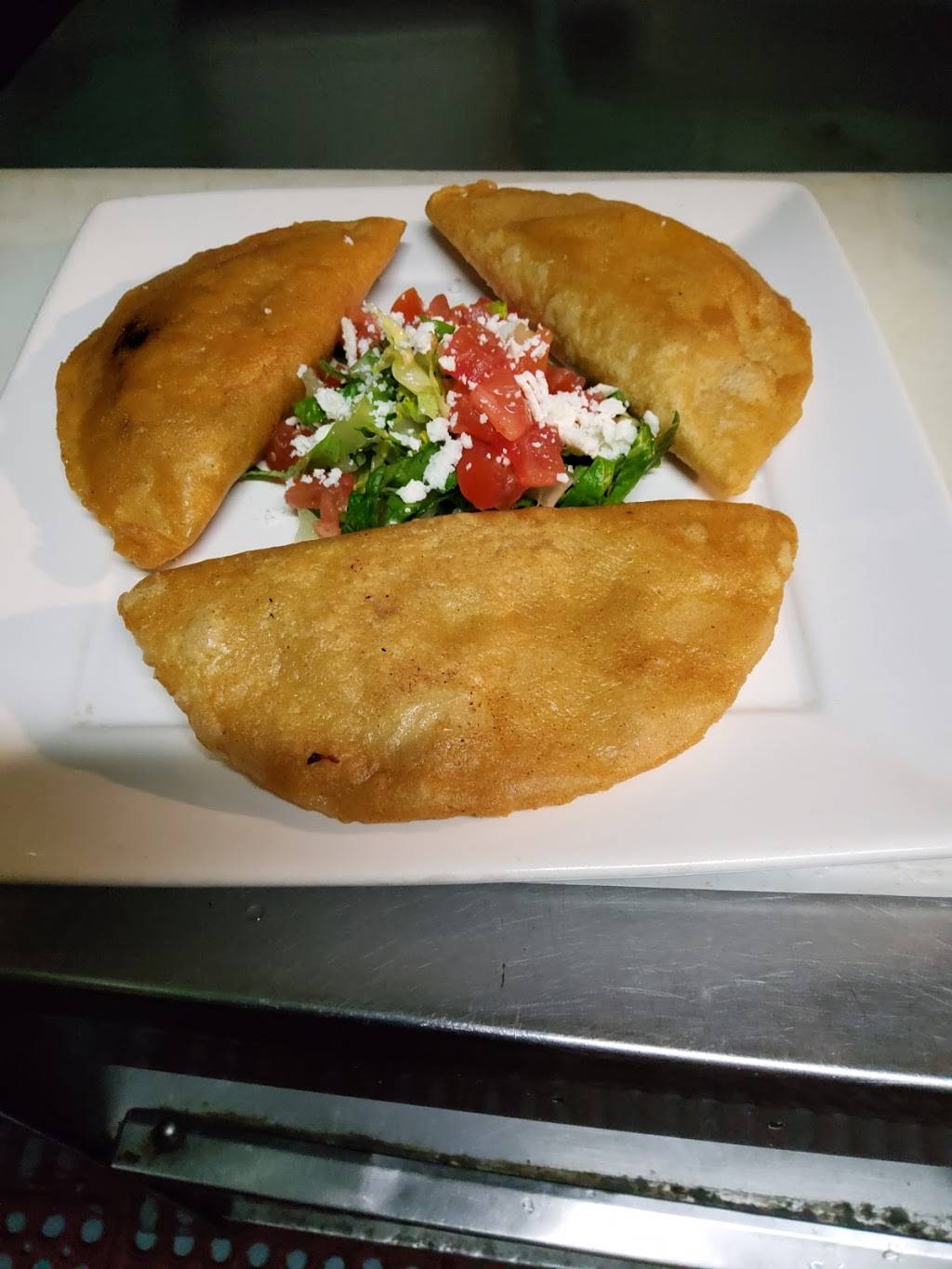 Taquizas Simon ( La verdadera comida Mexicana ) | restaurant | 4828 Whittier Blvd, East Los Angeles, CA 90022, USA | 3233923759 OR +1 323-392-3759