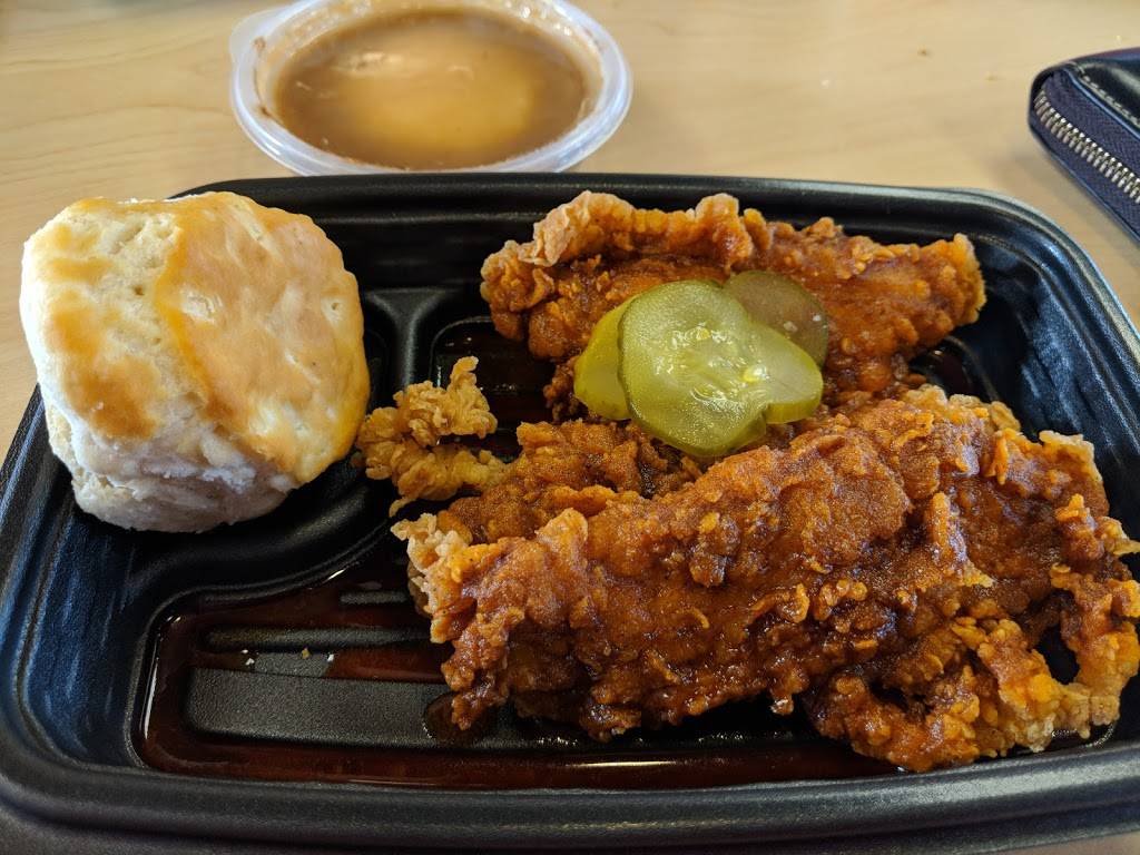 KFC | restaurant | 131 W Ball Rd, Anaheim, CA 92805, USA | 7146358231 OR +1 714-635-8231