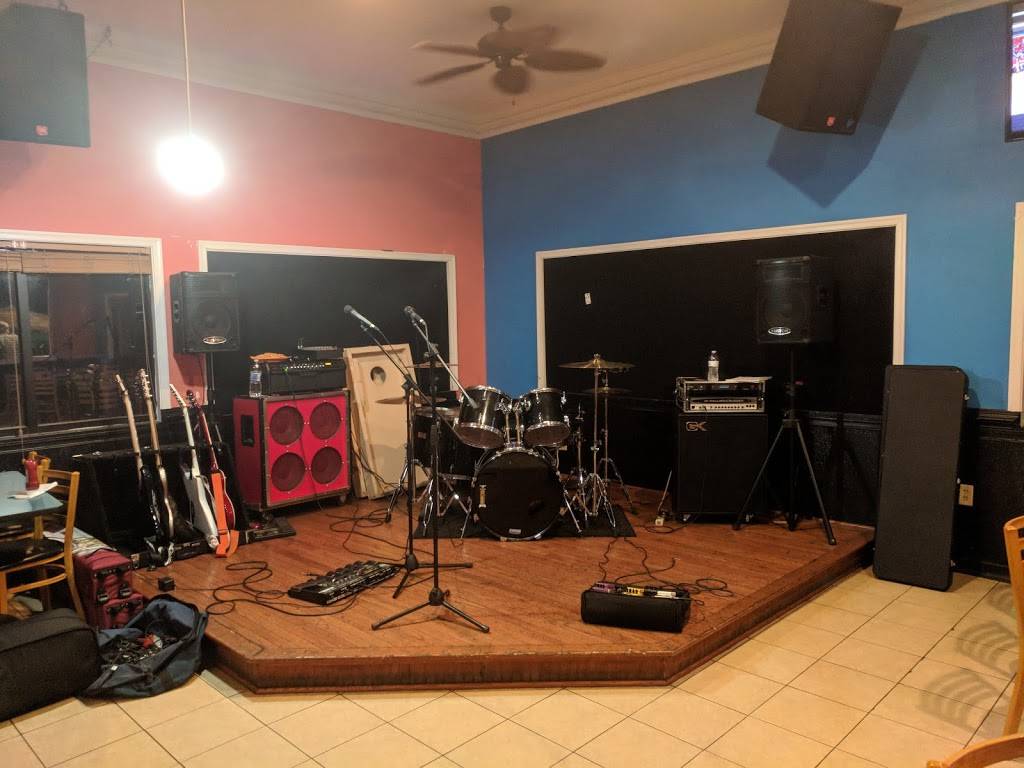 South Beach House | restaurant | 13923 Hull Street Rd, Midlothian, VA 23112, USA | 8046080048 OR +1 804-608-0048