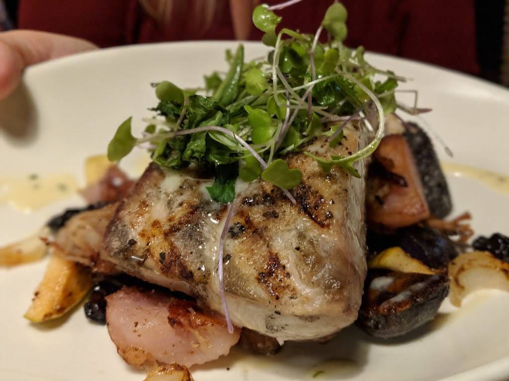 Crush XI | restaurant | 923 E New Haven Ave, Melbourne, FL 32901, USA | 3213126067 OR +1 321-312-6067